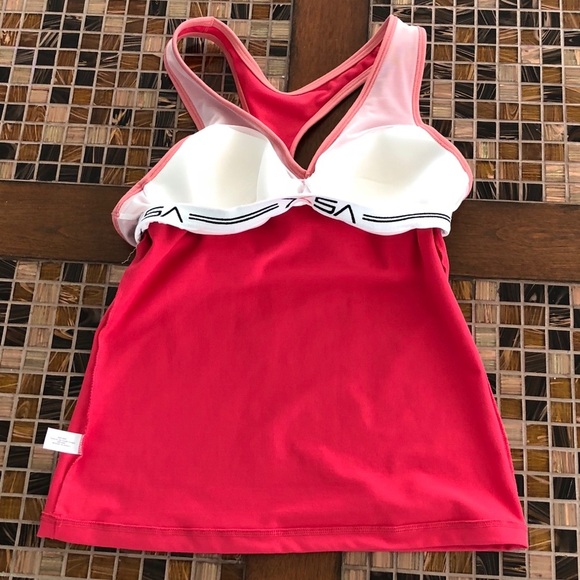 Victoria Secrets Sports Top - Picture 4 of 5